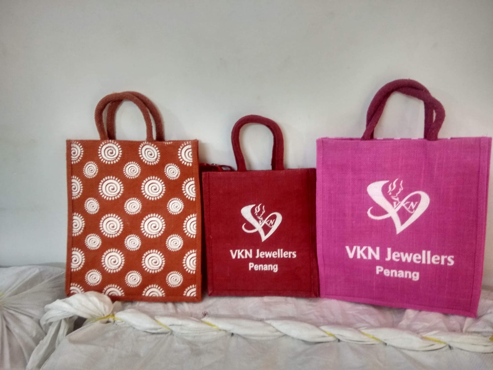 Custom Printed Jute Shopping Bag